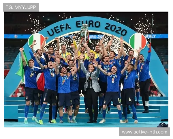 足球球星走进酒吧的背后故事为何引发热议揭秘球员私下的生活与心态