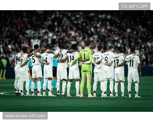 足球百年豪门传奇球星盘点及其在足坛的辉煌成就 足球百年豪门传奇球星盘点及其在足坛的辉煌成就